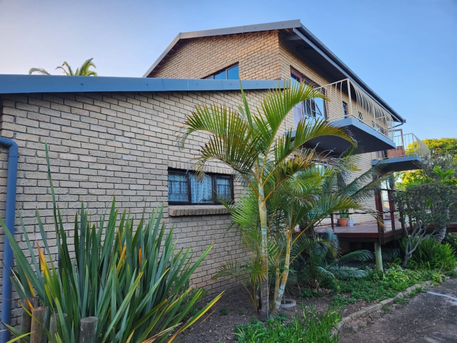 4 Bedroom Property for Sale in Hartenbos Heuwels Western Cape